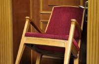 Какое совпадение. После того, как регионалы заявили, что никаких драк у трибуны не будет, оппозиция так и рвется в бой